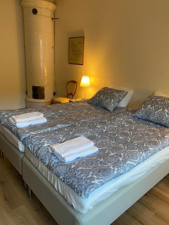 Eds Bruk Basecamp Guest House Edsbruk ภายนอก รูปภาพ